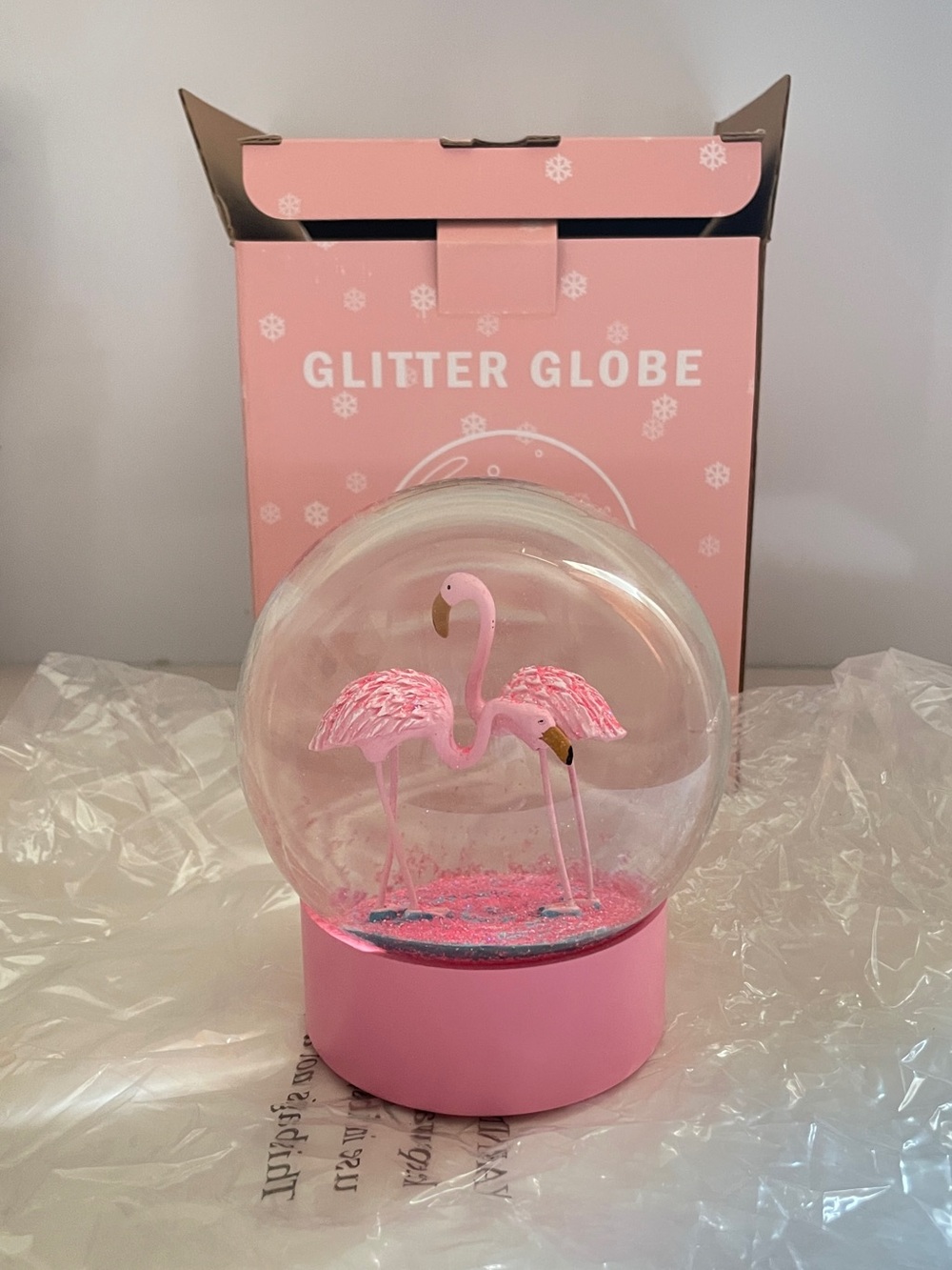 Pink Flamingo Glitter Globe